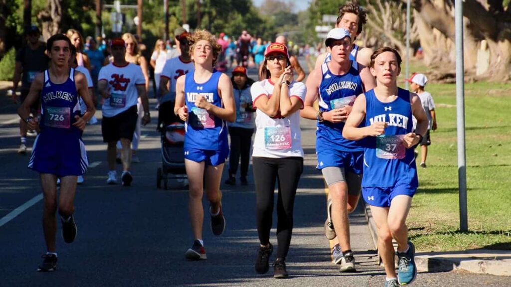 Adeedo! participates in 2019 Kickin Cancer 5k